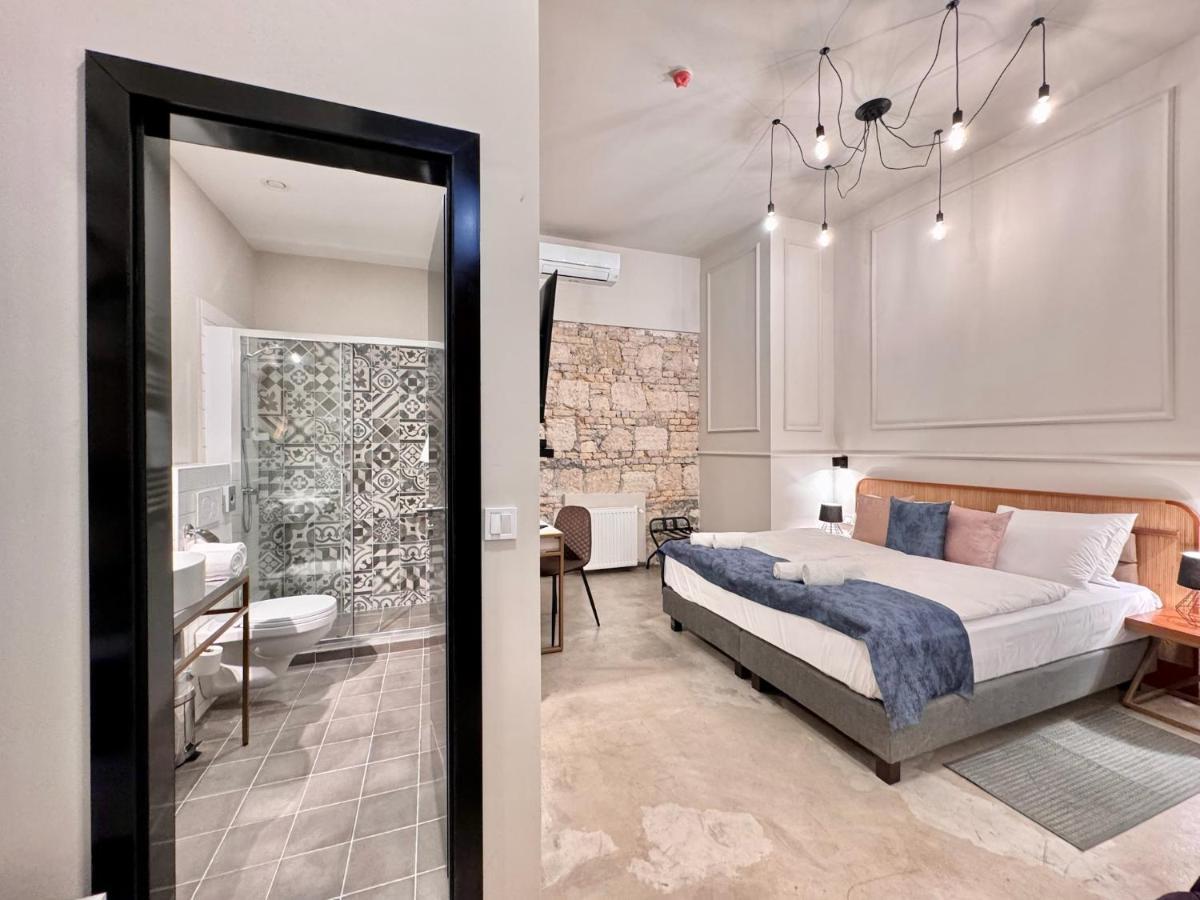 Standard Double Room,1527852478:JPEG